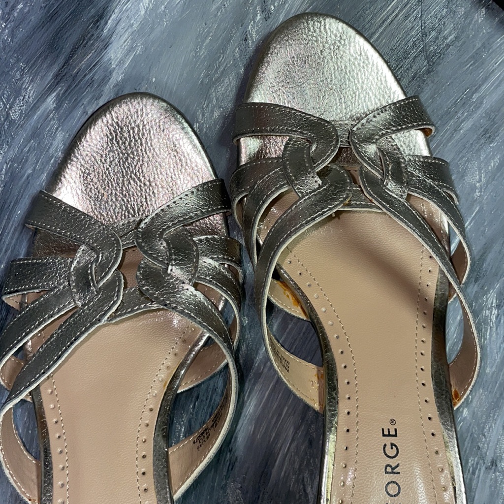 75 George Brand Platinum Color Low Heels